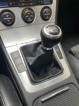 VW Passat, снимка 15
