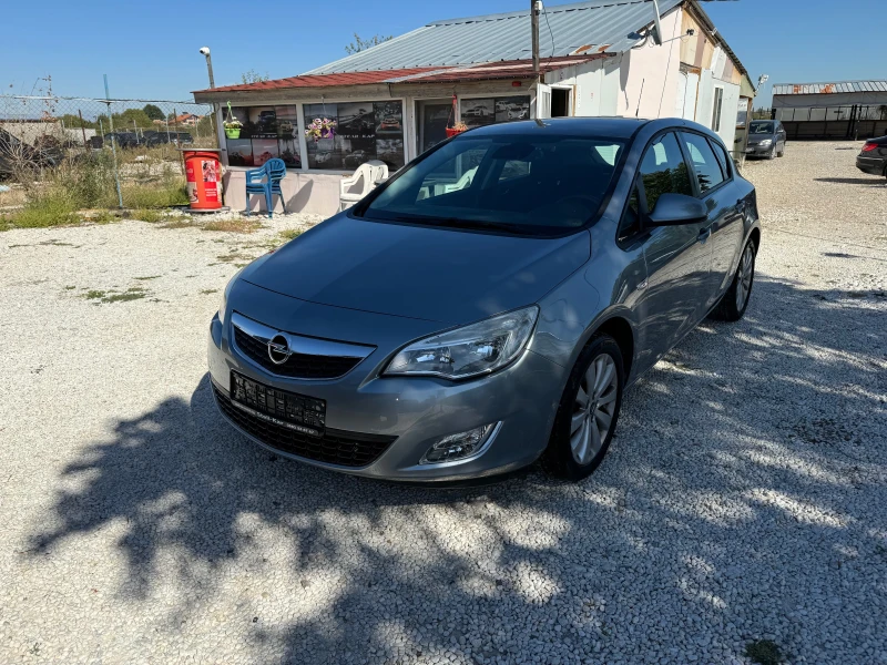 Opel Astra 1.6i, снимка 1 - Автомобили и джипове - 47361908