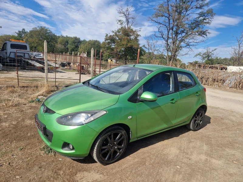 Mazda 2 1.3i-86ps, снимка 1 - Автомобили и джипове - 47533283