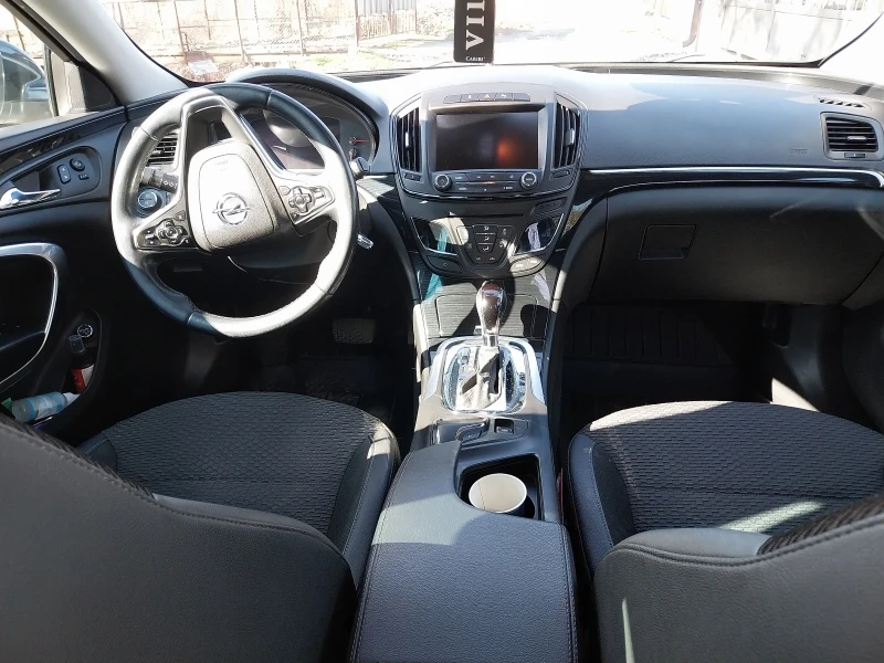 Opel Insignia, снимка 7 - Автомобили и джипове - 52357548