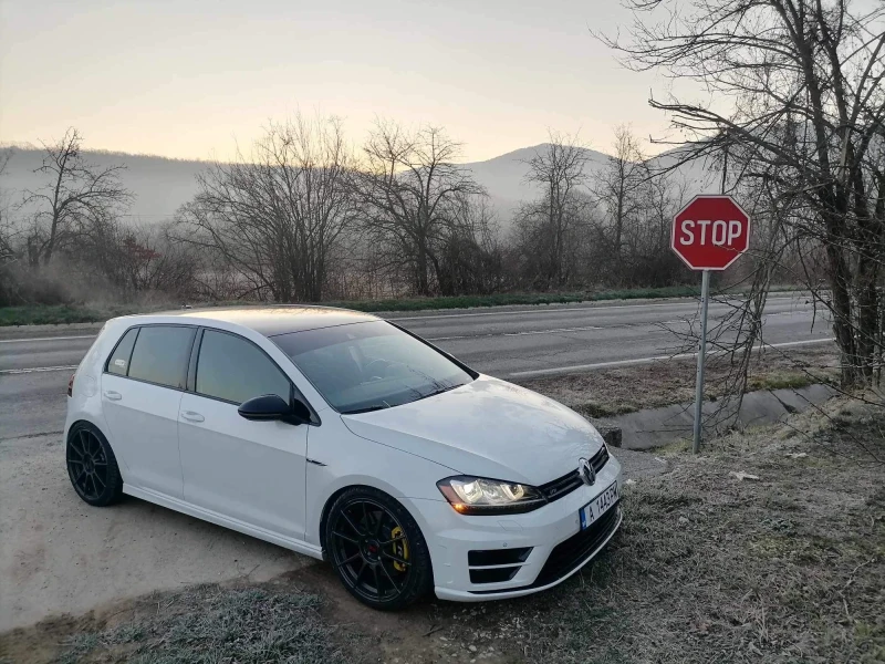 VW Golf R 4x4 DSG, снимка 6 - Автомобили и джипове - 51906696