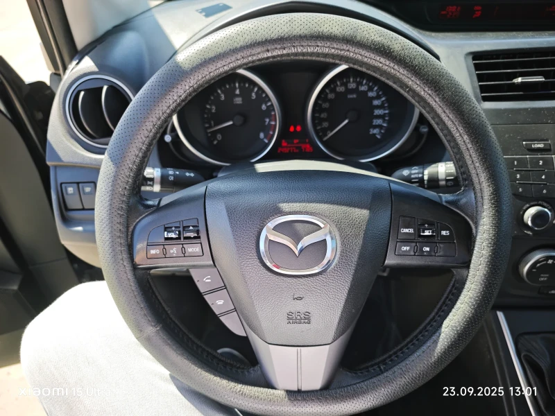 Mazda 5, снимка 10 - Автомобили и джипове - 52599117