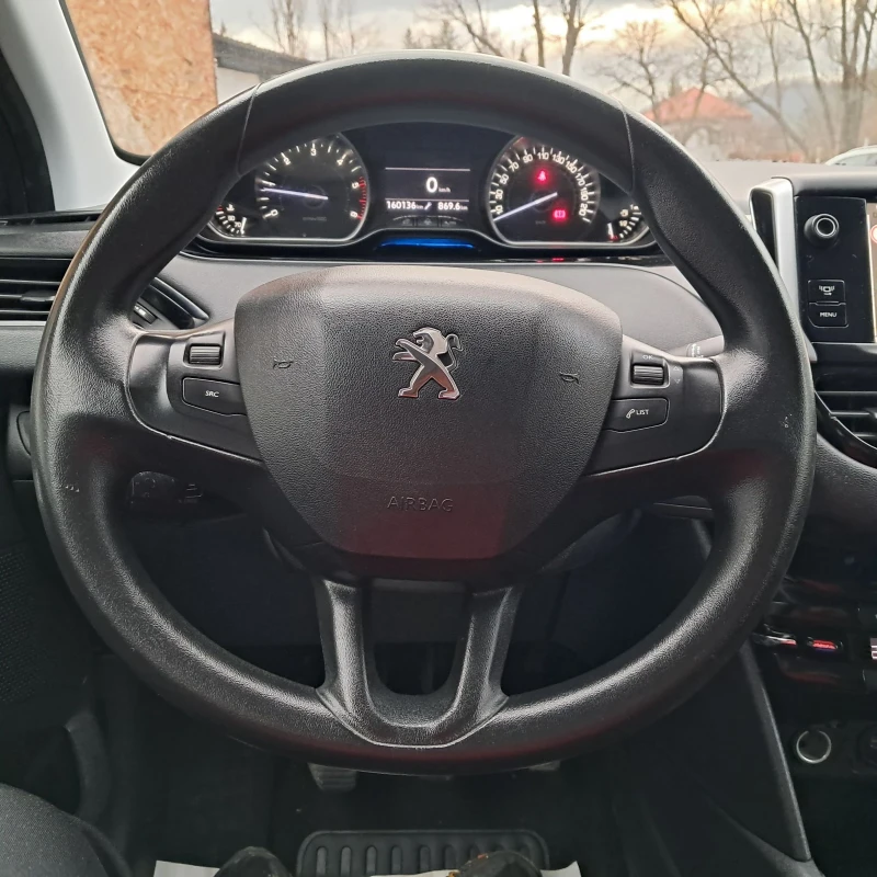 Peugeot 208 1.6 ehdi 92к.с., снимка 12 - Автомобили и джипове - 53564601