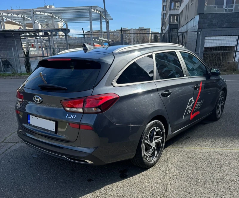 Hyundai I30, снимка 5 - Автомобили и джипове - 53596664