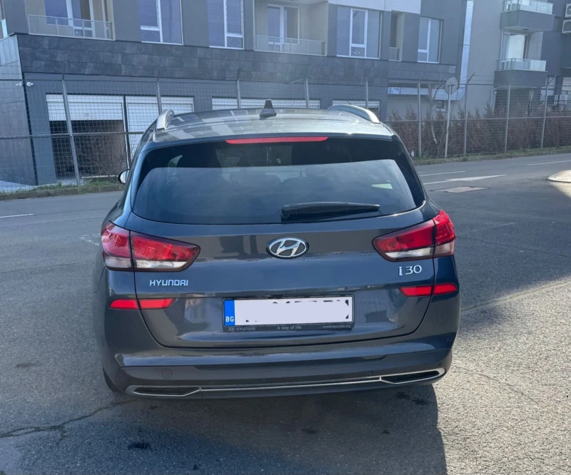Hyundai I30, снимка 4 - Автомобили и джипове - 53596664