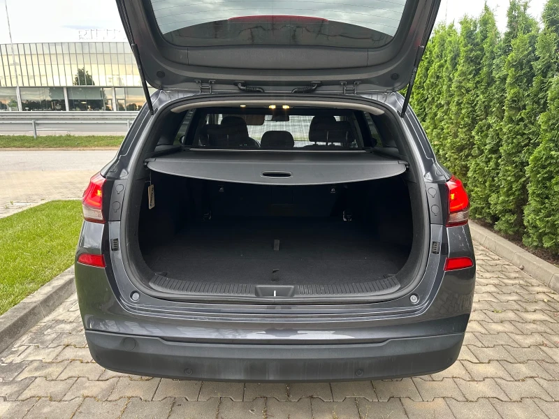 Hyundai I30 110k.6-скорости! Камера! Навигация! EURO 6B - 16900 лв. - 92549848 | Car24.bg