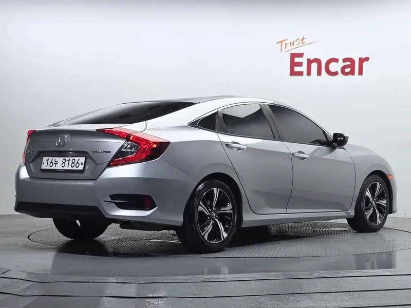 Honda Civic, снимка 2 - Автомобили и джипове - 54823066
