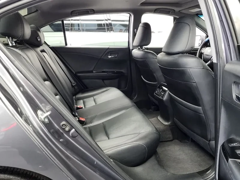 Honda Accord 2.4 9Th Generation, снимка 12 - Автомобили и джипове - 55699638