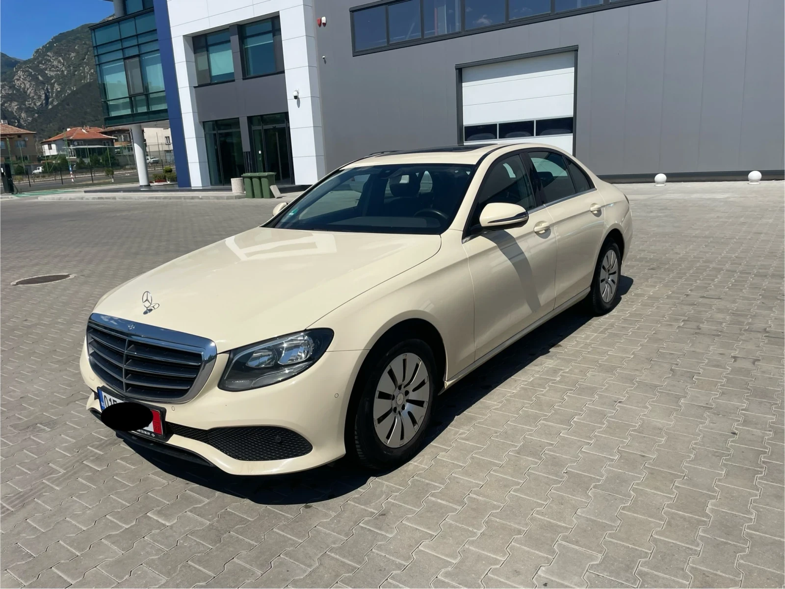 Mercedes-Benz E 220 2.2 CDI  - изображение 3