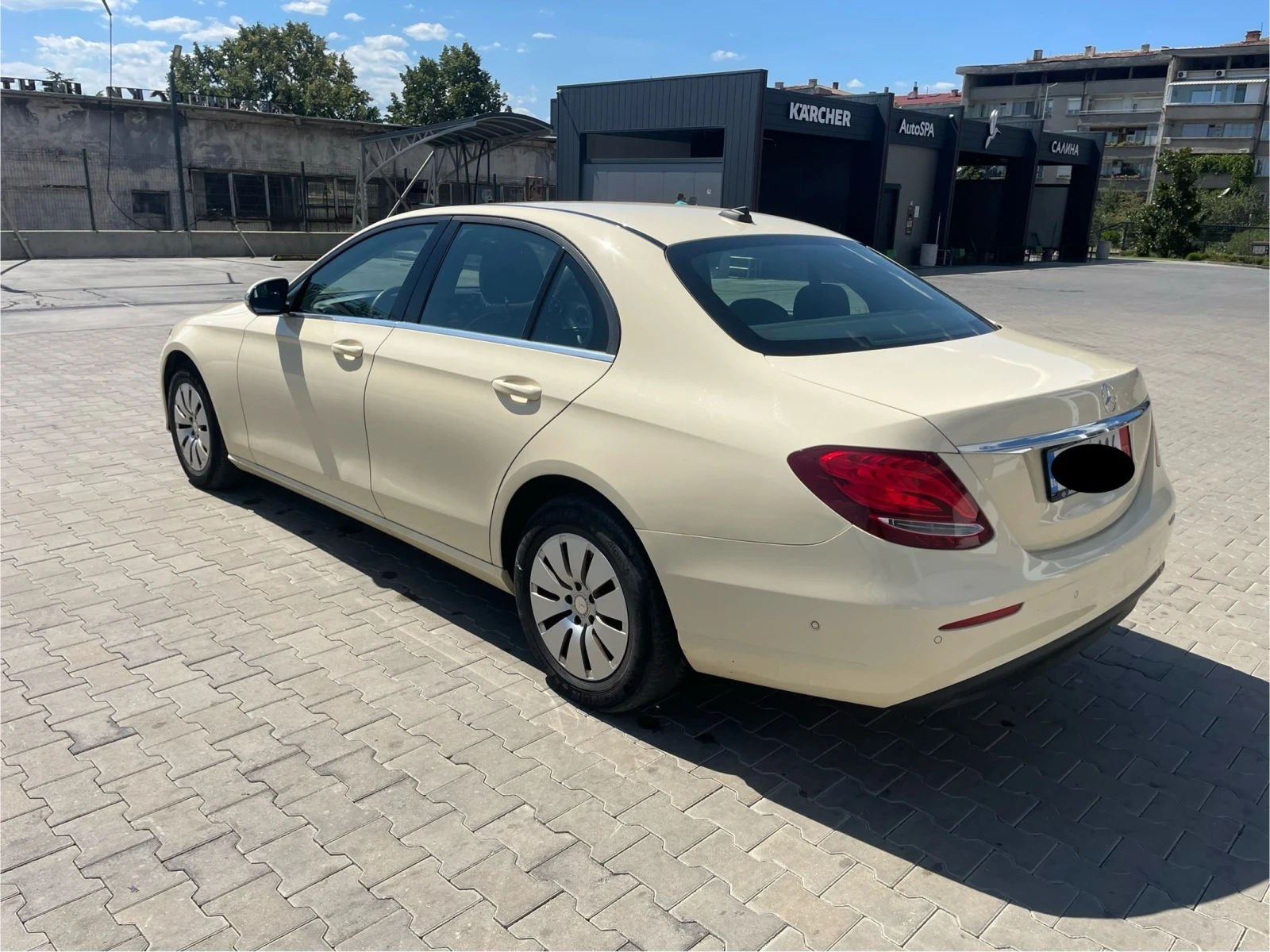 Mercedes-Benz E 220 2.2 CDI  - изображение 7