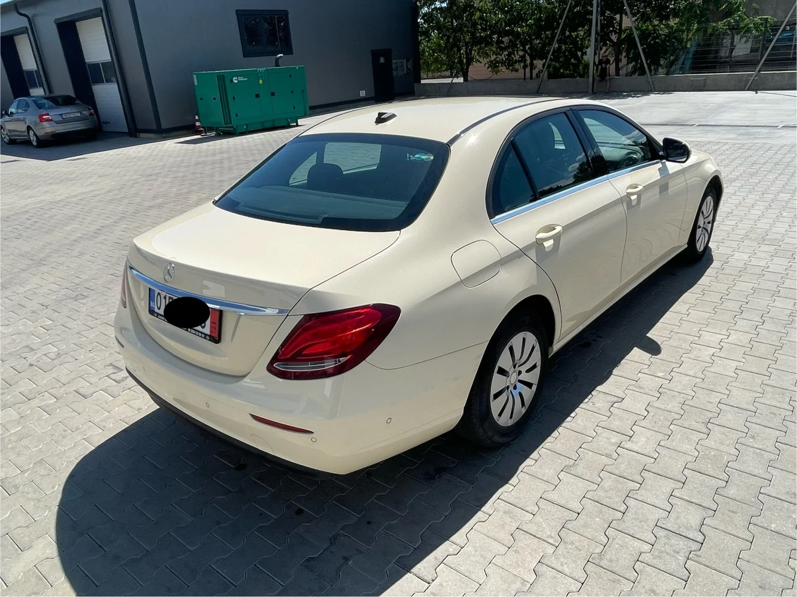 Mercedes-Benz E 220 2.2 CDI  - изображение 6