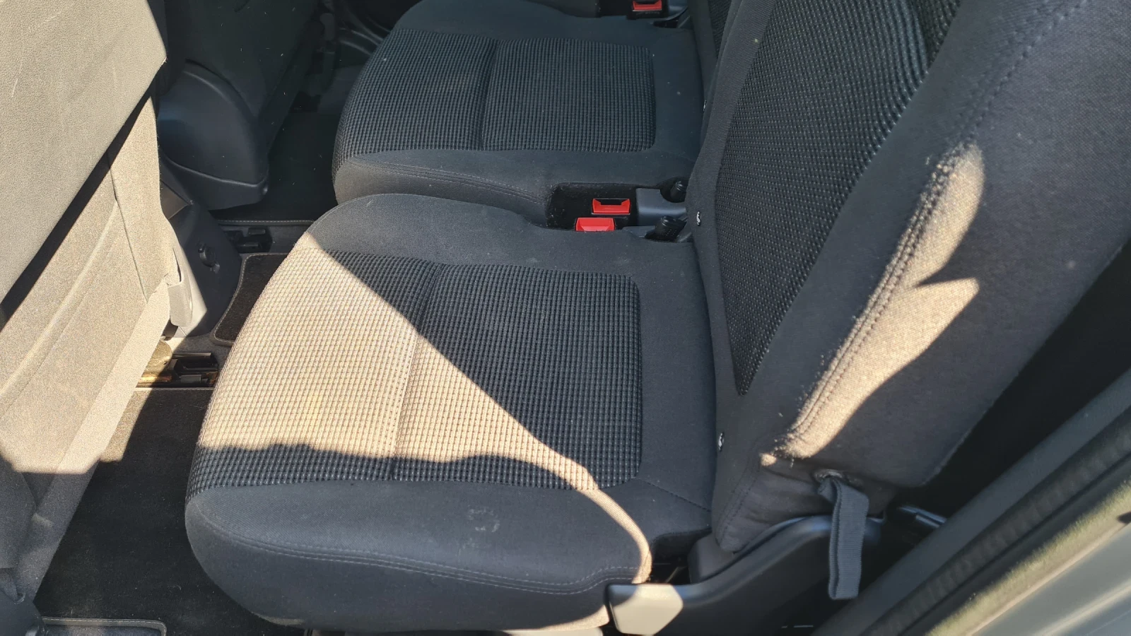 Peugeot 5008    | Mobile.bg   12