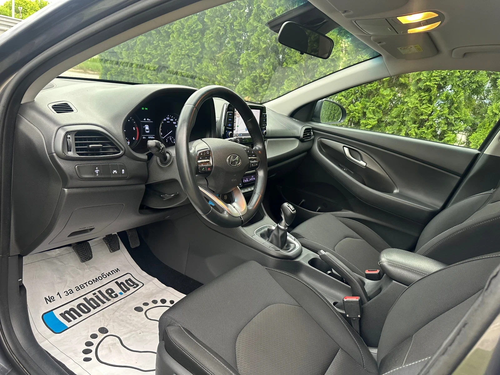 Hyundai I30 110k.6-скорости! Камера! Навигация! EURO 6B - изображение 7