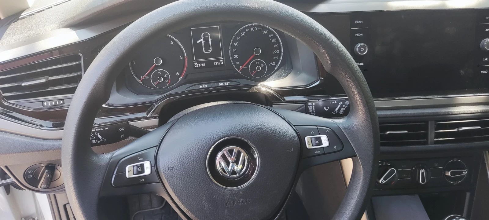 VW Polo 1.6..TDI 95кс - изображение 10