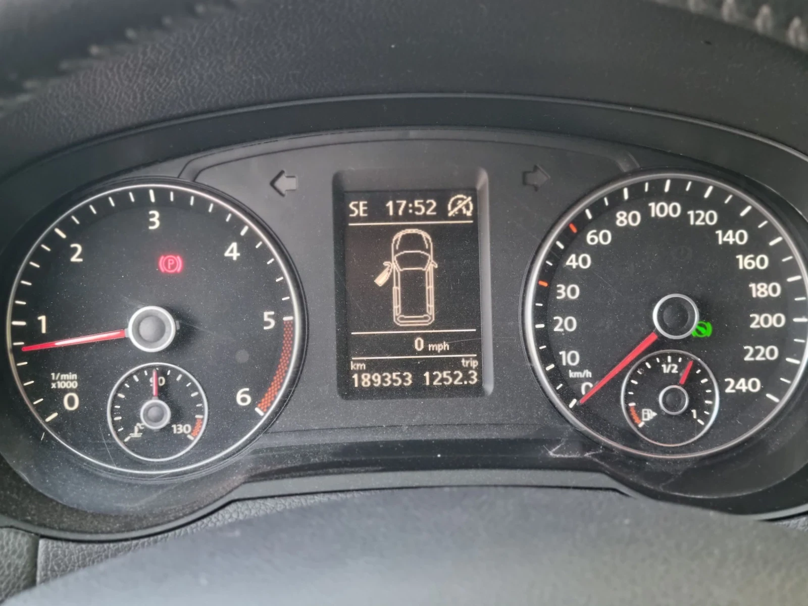 Seat Alhambra 2.0 TDI 140 DSG - изображение 9