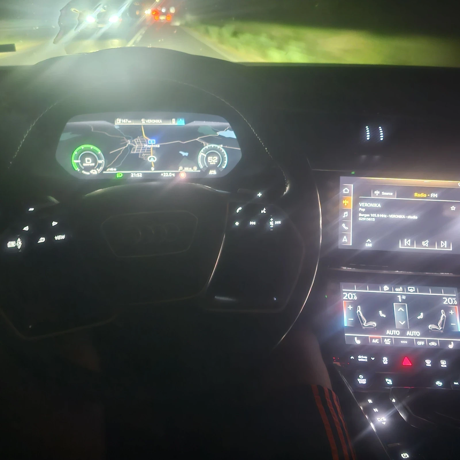 Audi E-Tron 55 - изображение 5