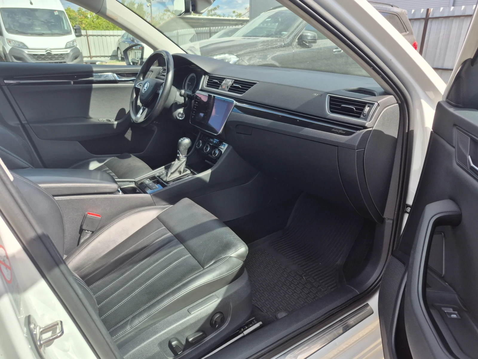 Skoda Superb 2.0 TDI L&K 4x4 DSG KeyGO KAM Canton Обдух #iCarbg - изображение 5