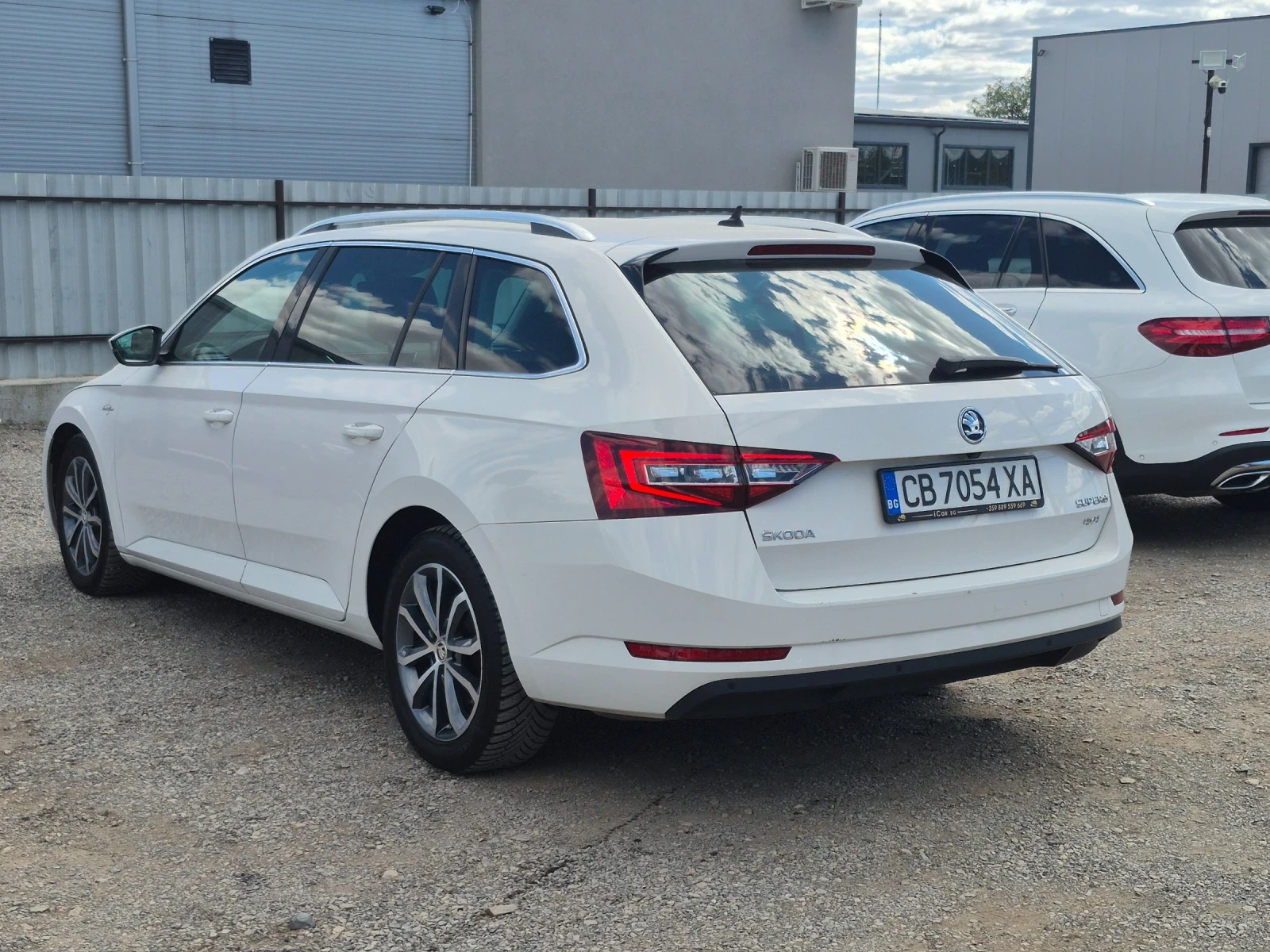 Skoda Superb 2.0 TDI L&K 4x4 DSG KeyGO KAM Canton Обдух #iCarbg - изображение 4