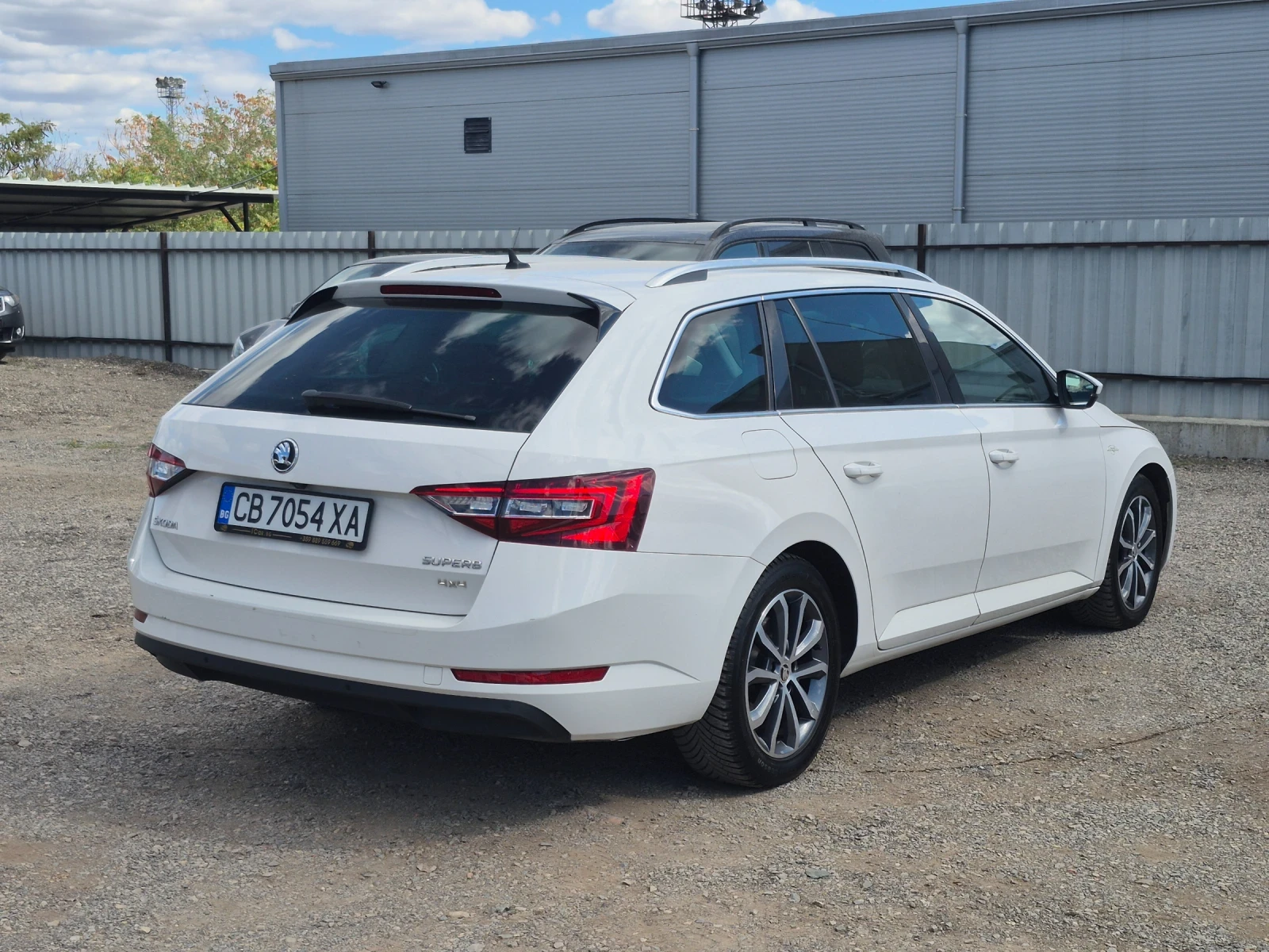 Skoda Superb 2.0 TDI L&K 4x4 DSG KeyGO KAM Canton Обдух #iCarbg - изображение 3