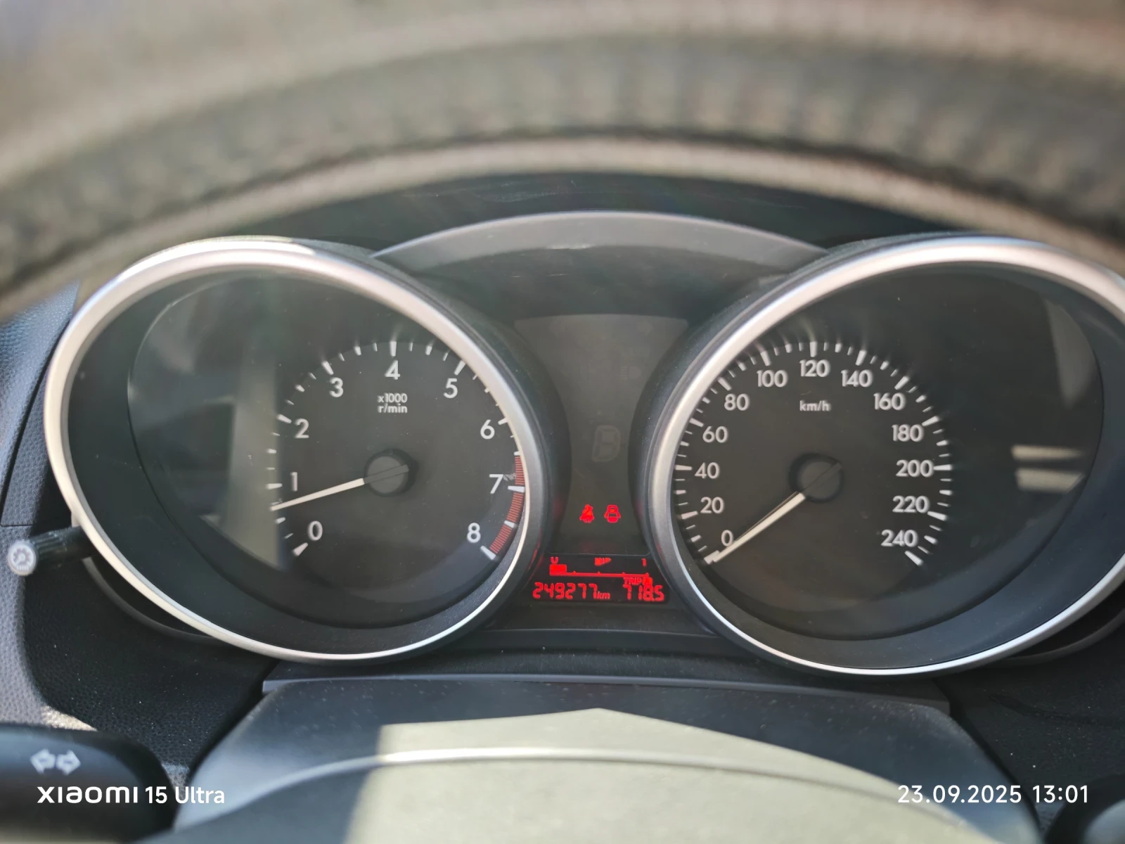 Mazda 5  - изображение 9