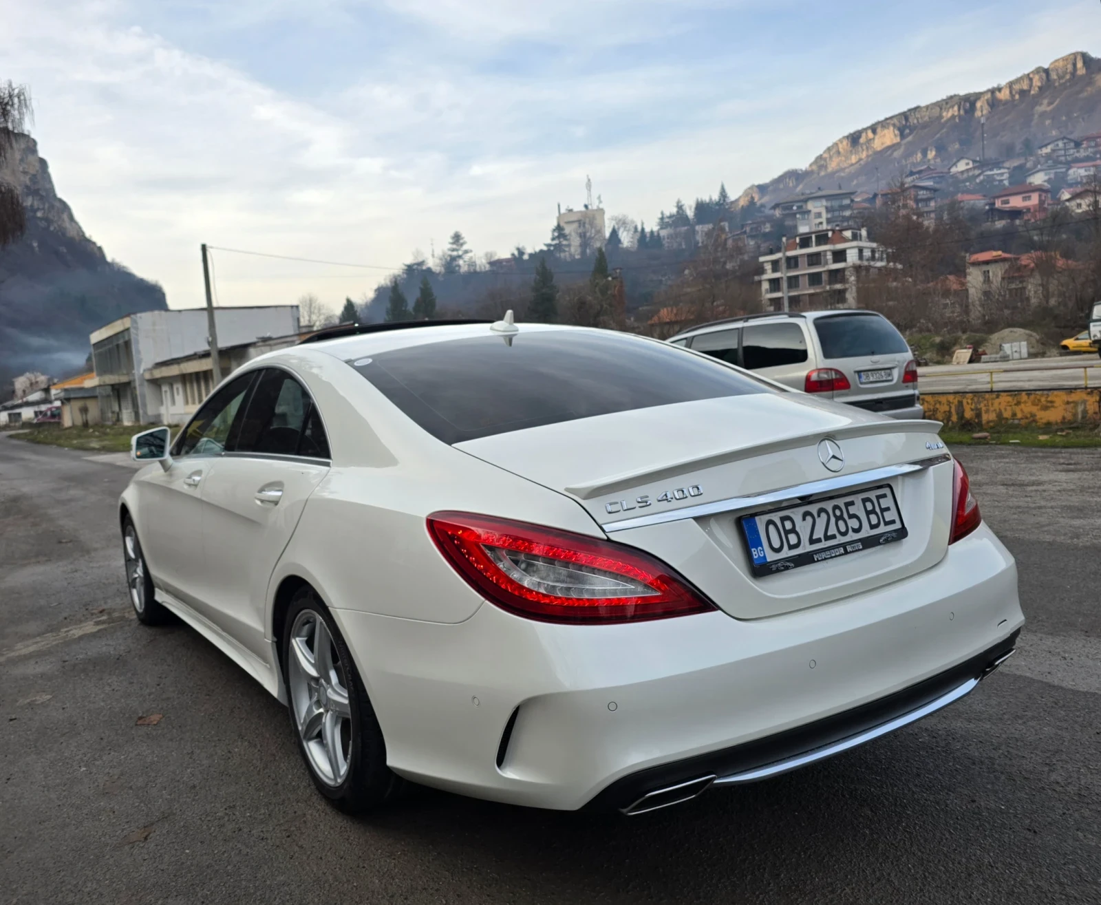 Mercedes-Benz CLS 400 AMG pack/4matic/360 камери/DESIGNO кожа+ масаж  - изображение 3