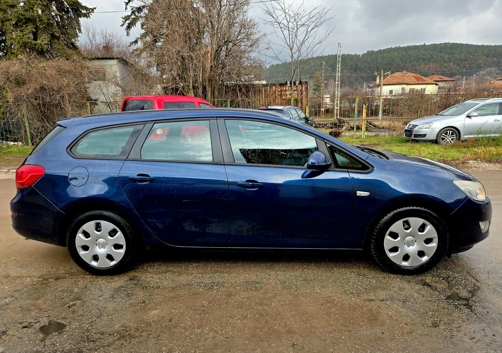 Opel Astra 1.3CDTI Германия Клима 1-Собственик - изображение 7