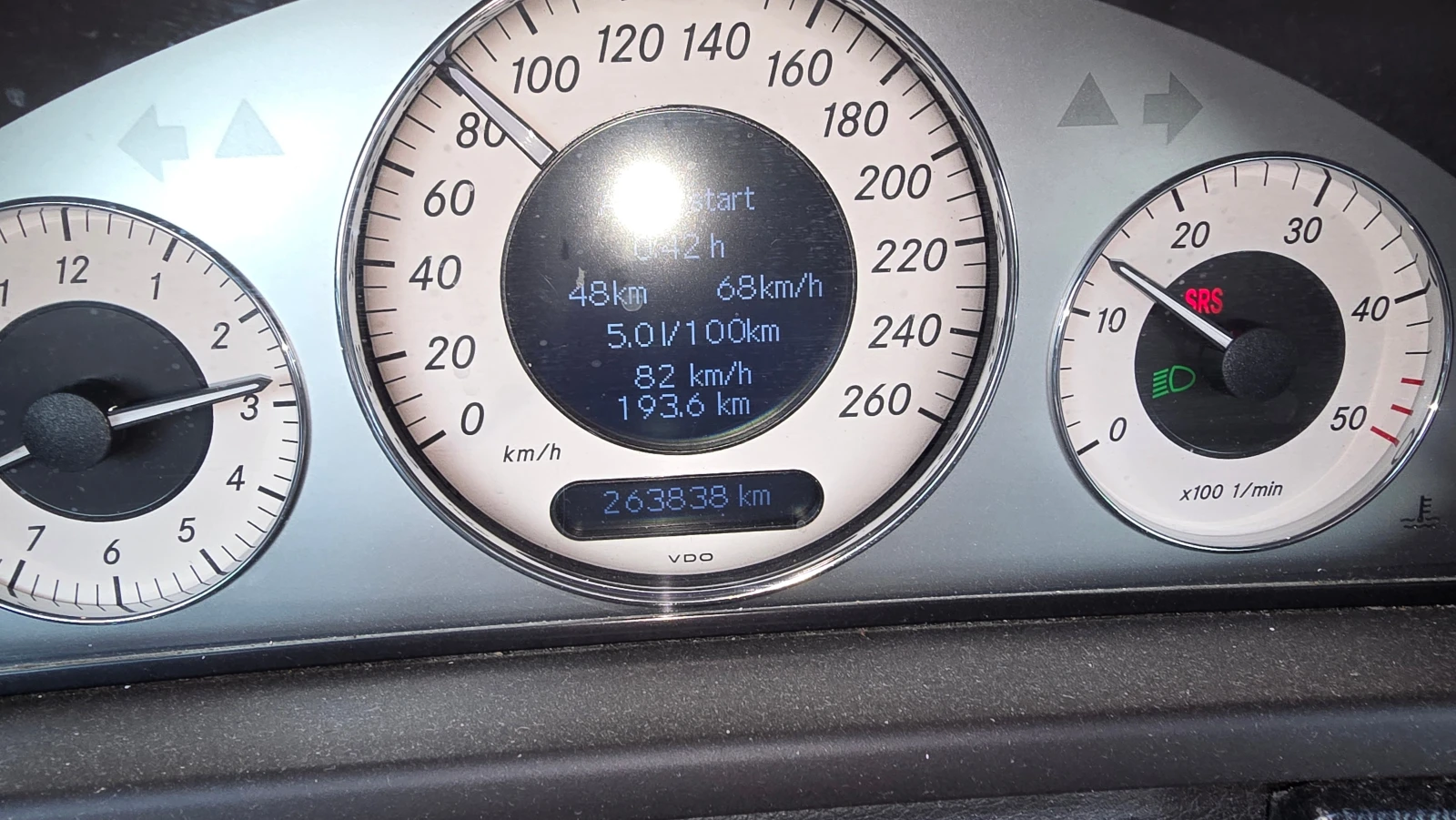 Mercedes-Benz CLK, снимка 9 - Автомобили и джипове - 53470774