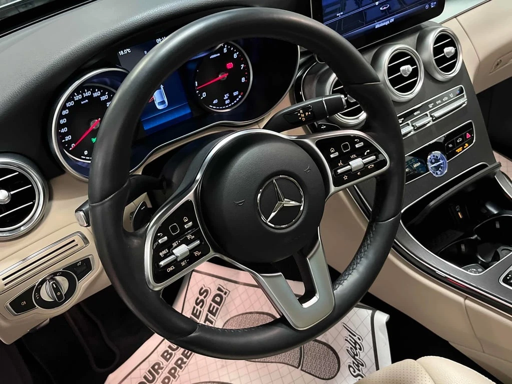 Mercedes-Benz C 300 | ПАНОРАМА| ПОДГРЕВИ| CARFAX| АВТОФИНАНСИРАНЕ  - изображение 8