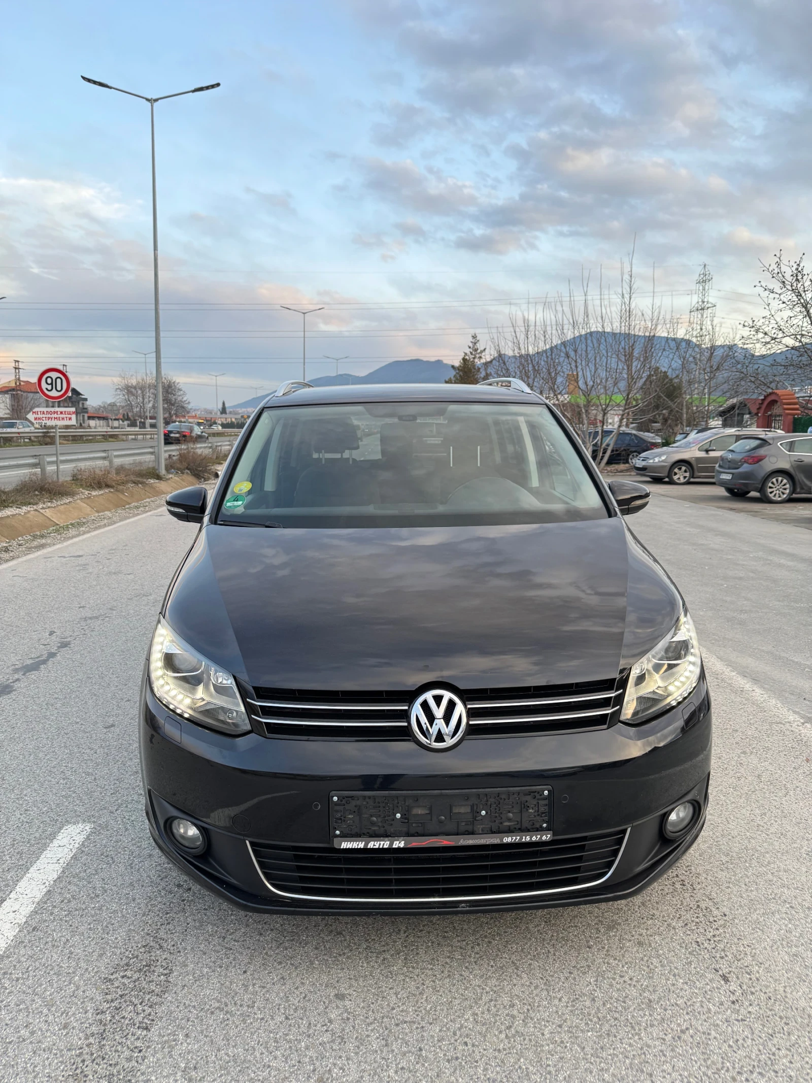 VW Touran STULE 2.0 TDI - изображение 2