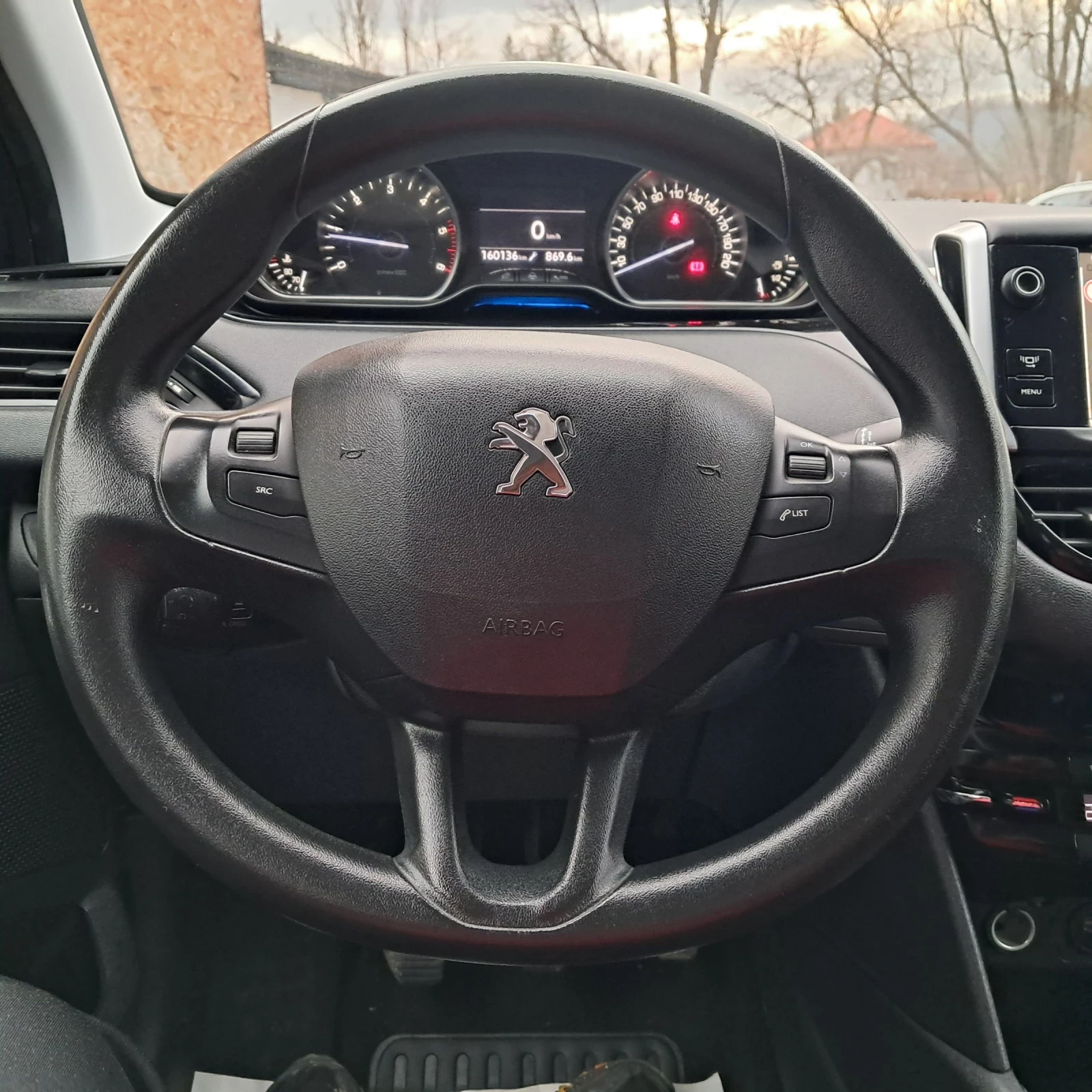 Peugeot 208 1.6 ehdi 92�.�. | Mobile.bg � ����������� 12