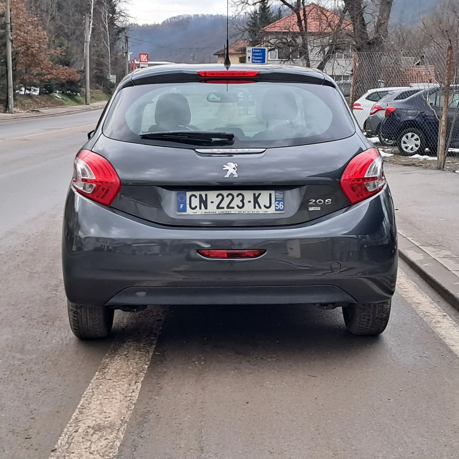 Peugeot 208 1.6 ehdi 92�.�. | Mobile.bg � ����������� 6