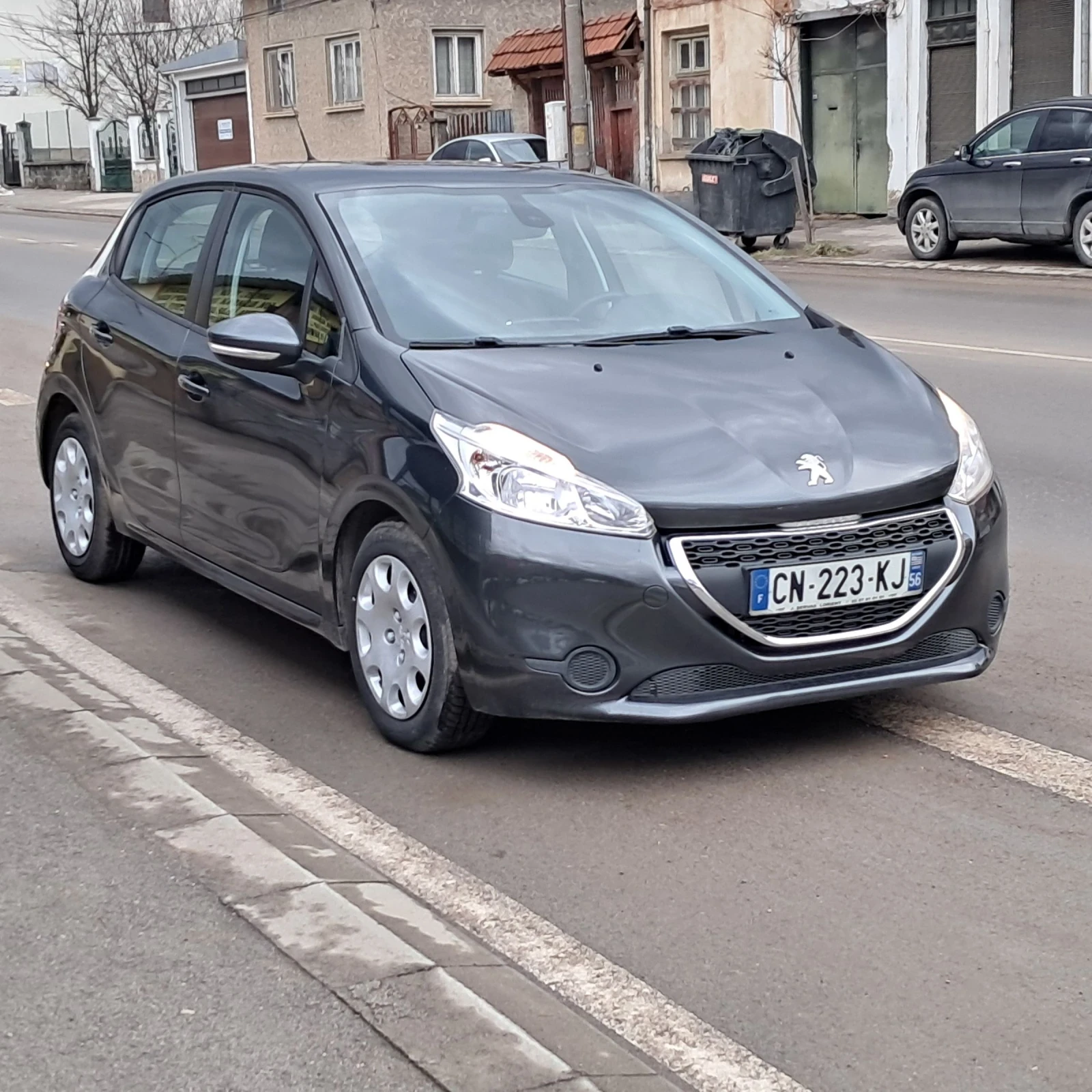 Peugeot 208 1.6 ehdi 92�.�. | Mobile.bg � ����������� 1