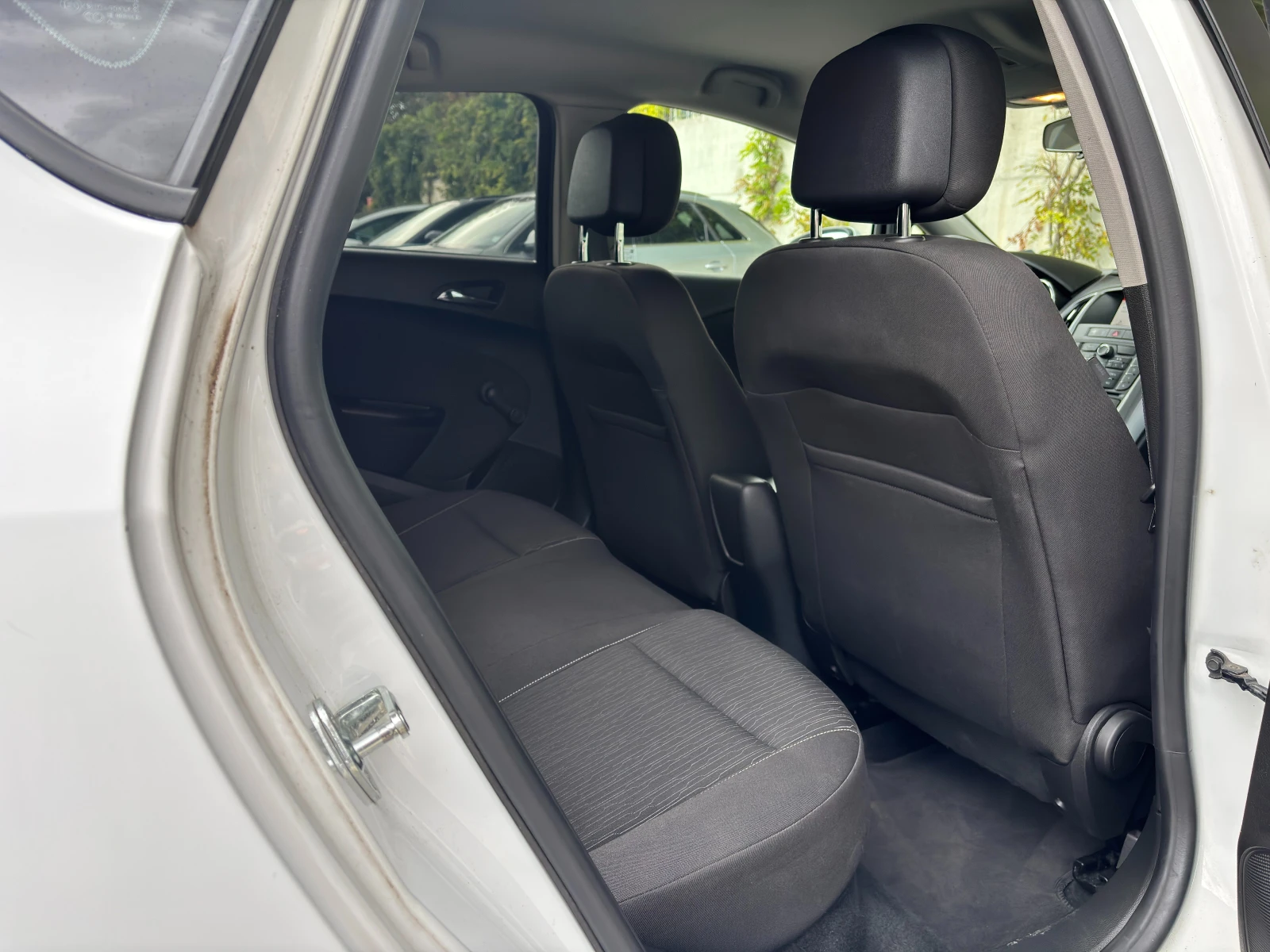 Opel Astra J 1.6 CDTI (110 Hp) Ecotec | Mobile.bg � ����������� 12