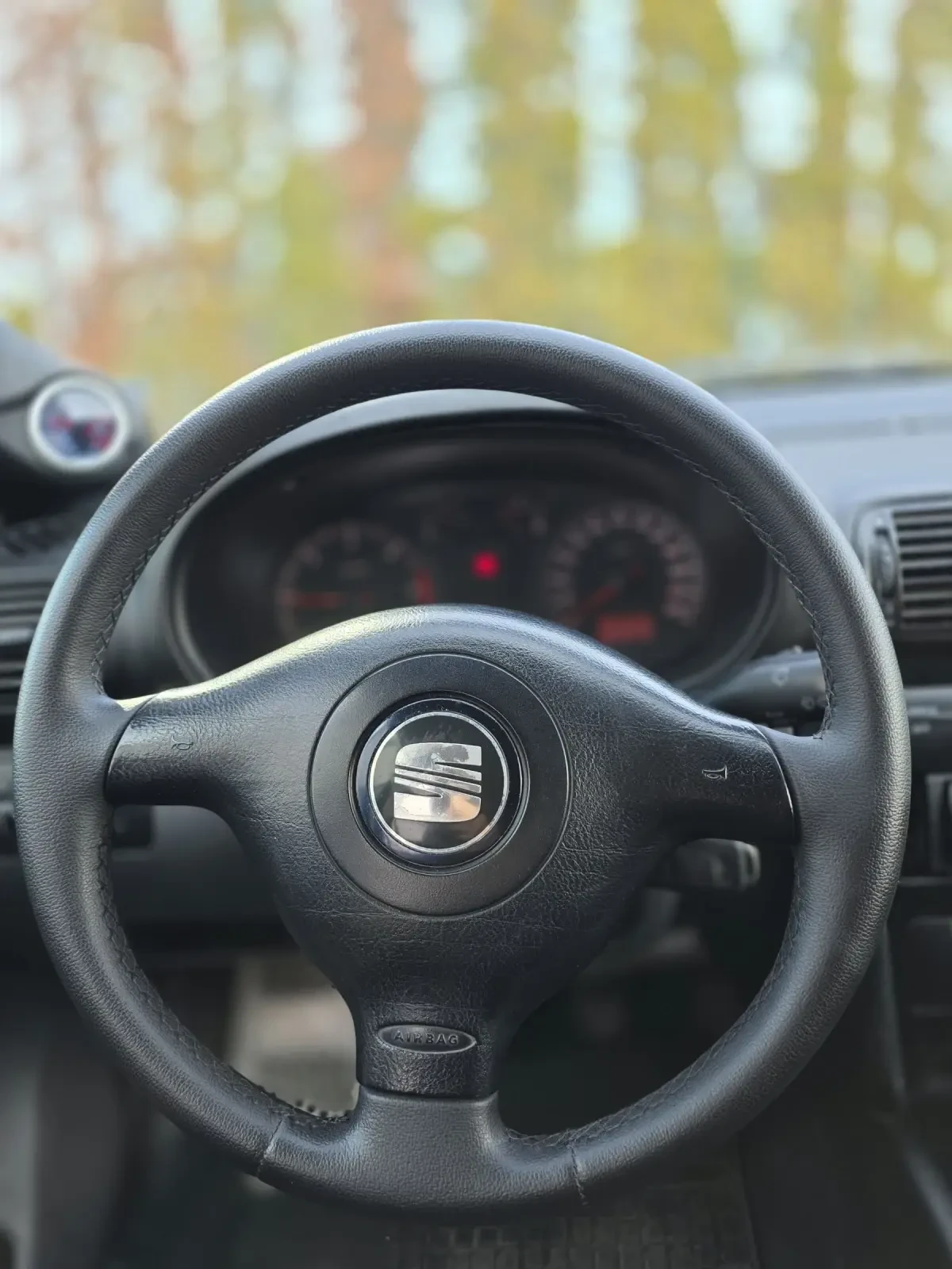 Seat Leon 1.9tdi 110к.с. , снимка 12 - Автомобили и джипове - 53864384