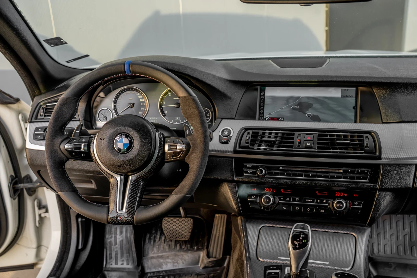 BMW 530 F11/530D/Xdrive/ALCANTARA/M-Performance  | Mobile.bg � ����������� 14