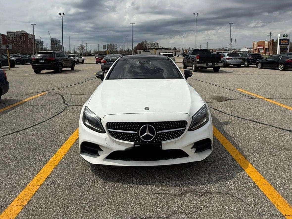 Mercedes-Benz C 300  Premium Night + AMG Package 360  CARFAX, снимка 6 - Автомобили и джипове - 54819715