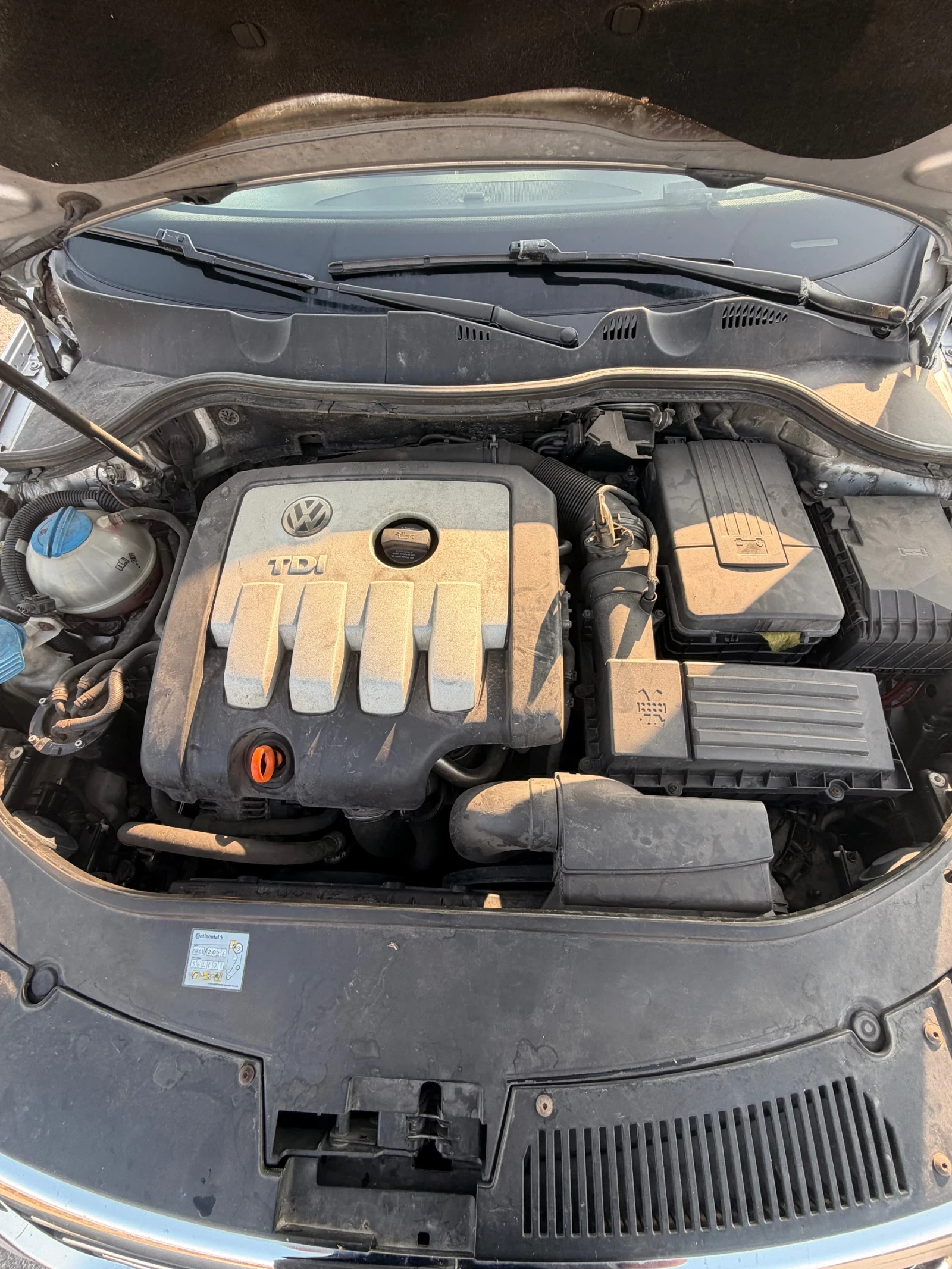 VW Passat B6 2.0TDI, снимка 8 - Автомобили и джипове - 55182496