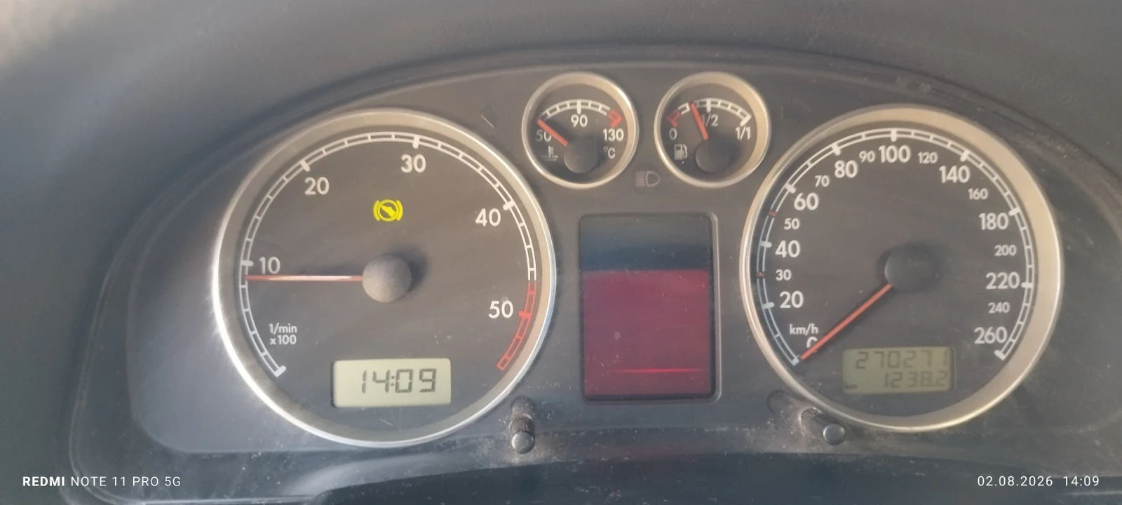 VW Passat, снимка 11 - Автомобили и джипове - 55600539
