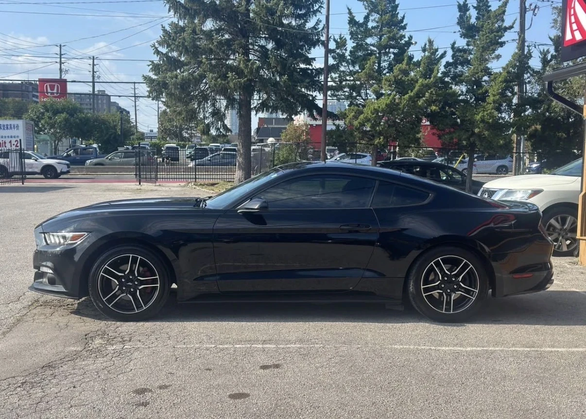 Ford Mustang 3.7 V6 * АВТОМАТИК * ROUSH ГЕНЕРАЦИЯ * КАМЕРА * , снимка 4 - Автомобили и джипове - 55836632