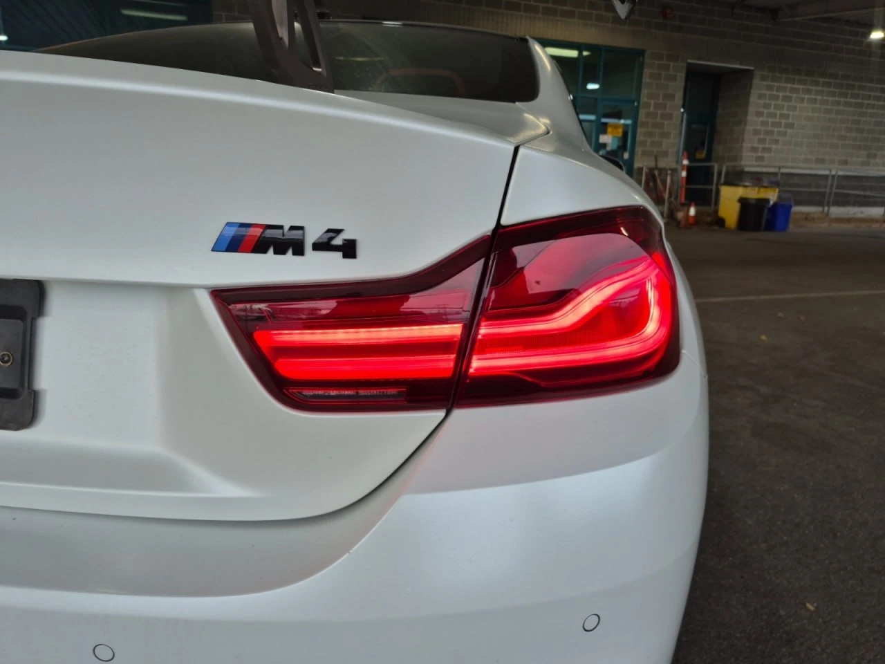 BMW M4 Coupe, снимка 6 - Автомобили и джипове - 55929030