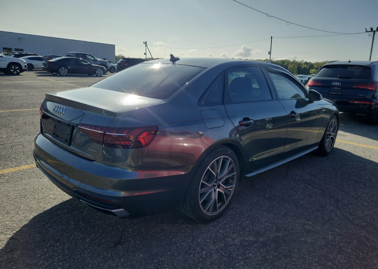 Audi A4 S-LINE / ТЪРГ 16.09. / 45 TFSI / PANO / ЛИЗИНГ, снимка 3 - Автомобили и джипове - 56057847