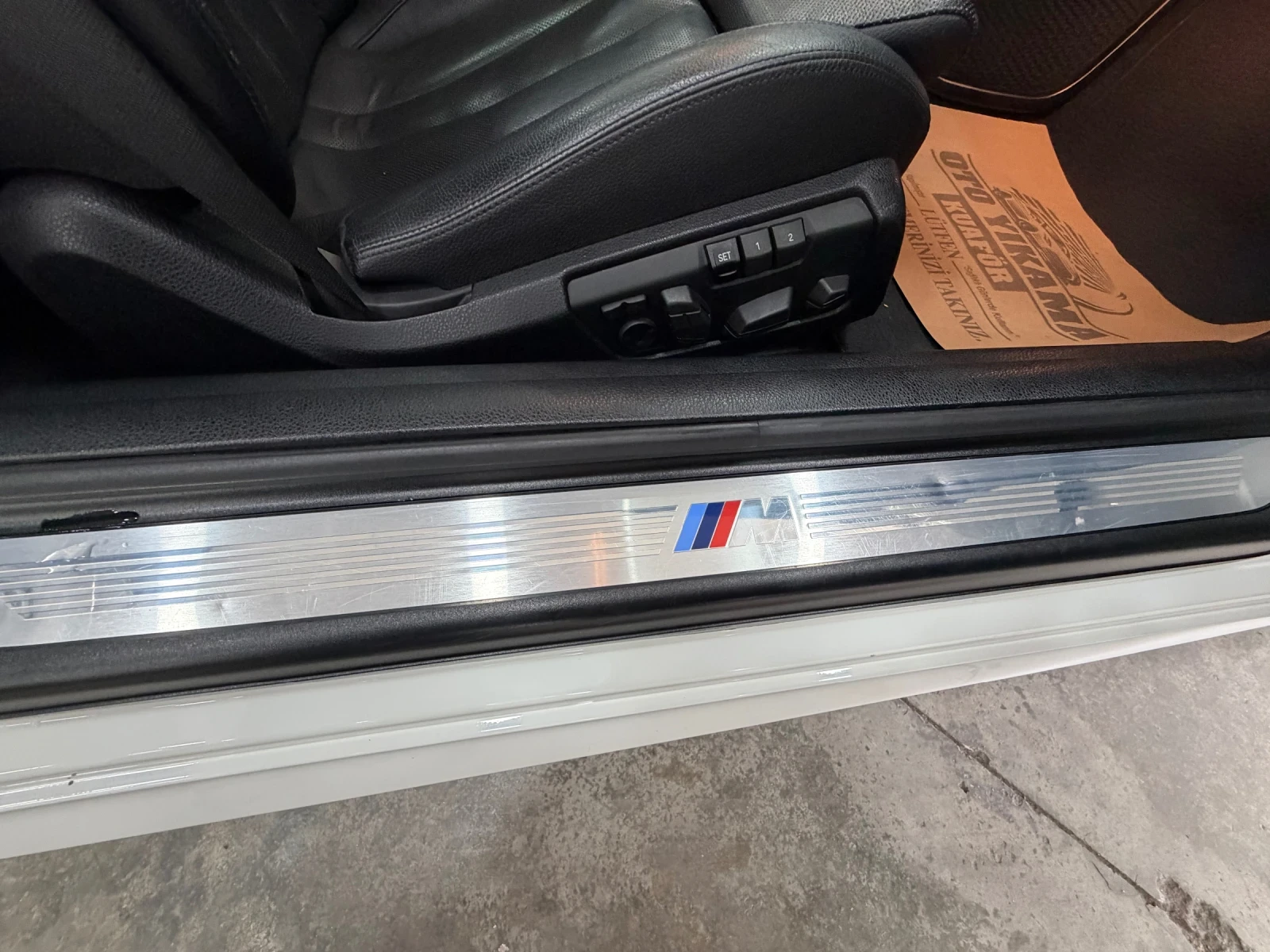 BMW 640 РЕАЛНИ 105000км, снимка 13 - Автомобили и джипове - 56163658
