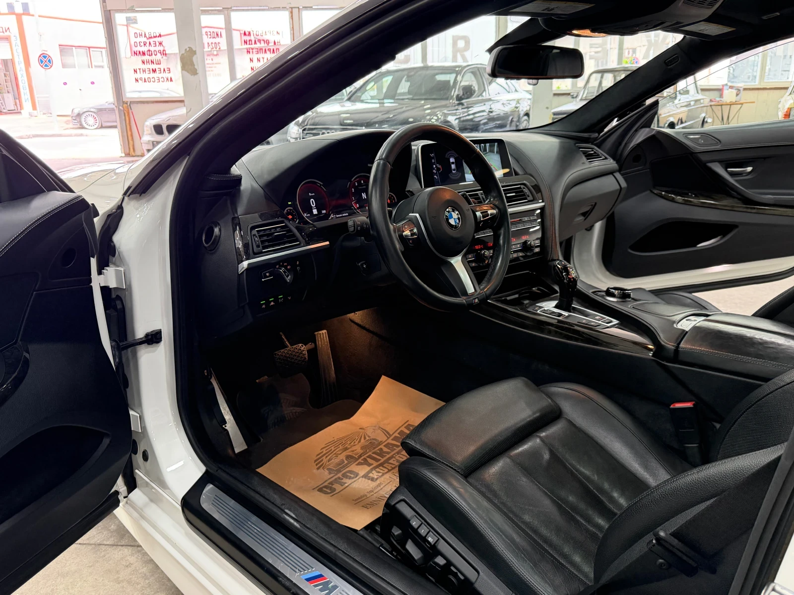 BMW 640 РЕАЛНИ 105000км, снимка 11 - Автомобили и джипове - 56163658