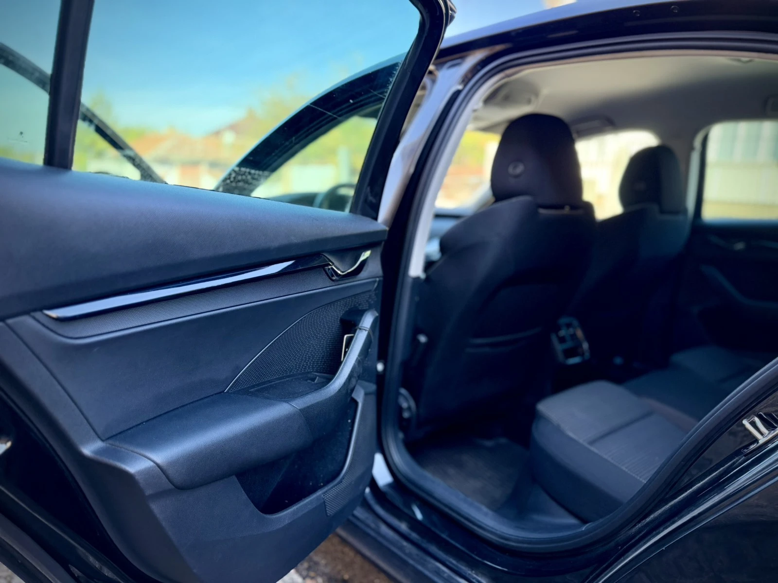 Skoda Octavia 2, 0TDI , 85kW , 116�.�. , 6M | Mobile.bg � ����������� 11