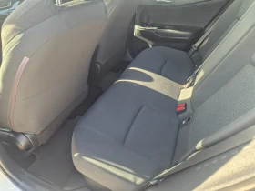 Toyota C-HR Automatic  HIBRID, снимка 10