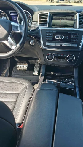 Mercedes-Benz ML 63 AMG, снимка 11