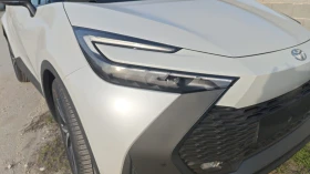 Toyota C-HR 2.0 BLACK AND WHITE LIMITED EDITION, снимка 8