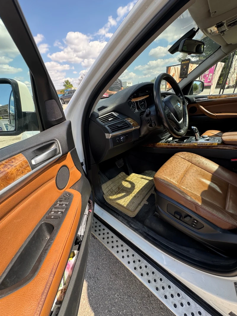 BMW X5 3.0 d SD XDrive, снимка 6 - Автомобили и джипове - 51896333
