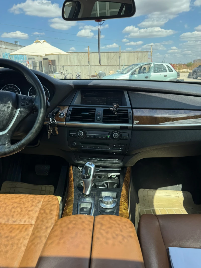 BMW X5 3.0 d SD XDrive, снимка 8 - Автомобили и джипове - 51896333