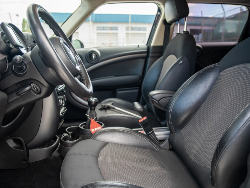 Mini Countryman, снимка 11 - Автомобили и джипове - 51944487